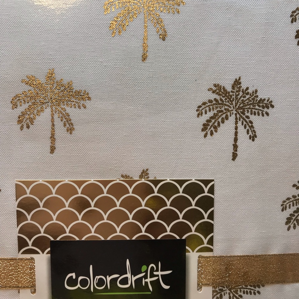 Colordrift Metallic OCEAN PALM Tablecloth 60"X104" - Picture 3 of 5